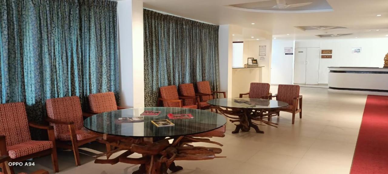 Seaface Beach Resort Kovalam Bagian luar foto