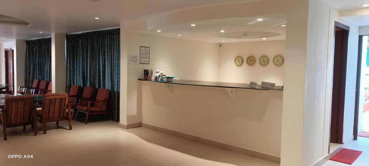 Seaface Beach Resort Kovalam Bagian luar foto